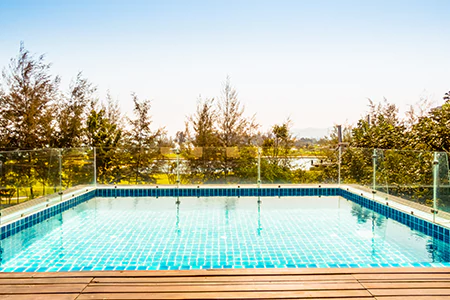 Cost of Glass Pool Fence Repair in North Miami
